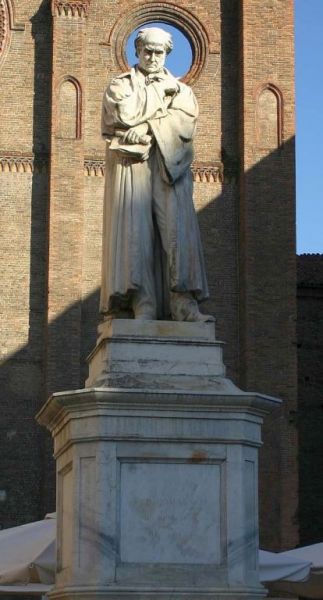 Monumento a Gian Domenico Romagnosi (1761-1835)