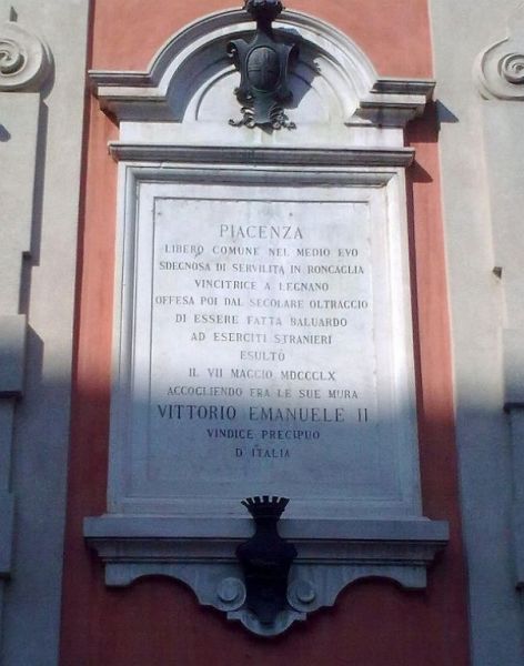 Epigrafe dedicata a Vittorio Emanuele II