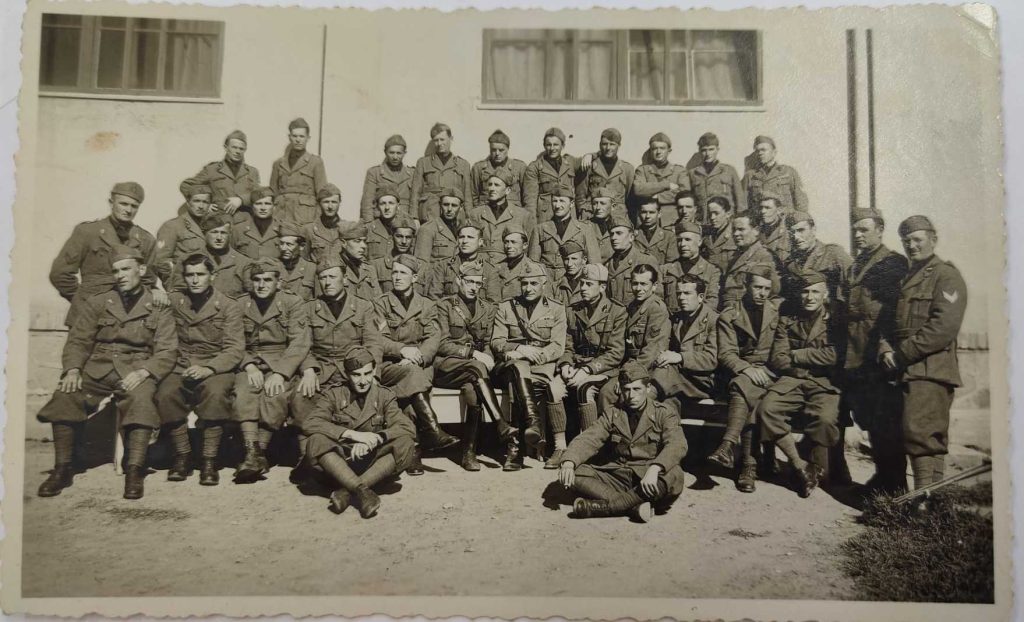 Foto di gruppo della Batteria Nettuno, 1942